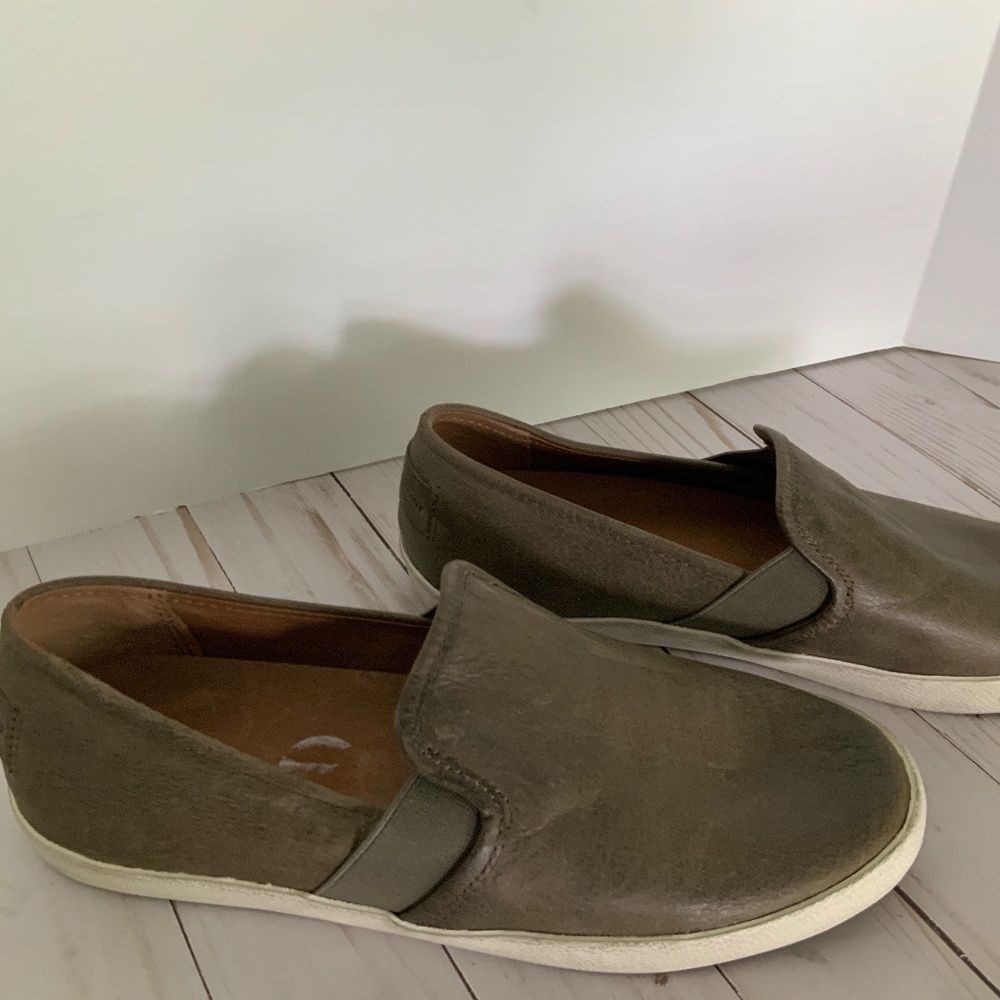 Frye shoes size 9 NWT